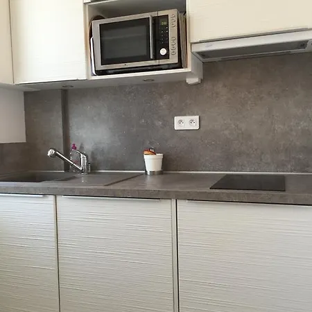 Amazing View Port And Garage